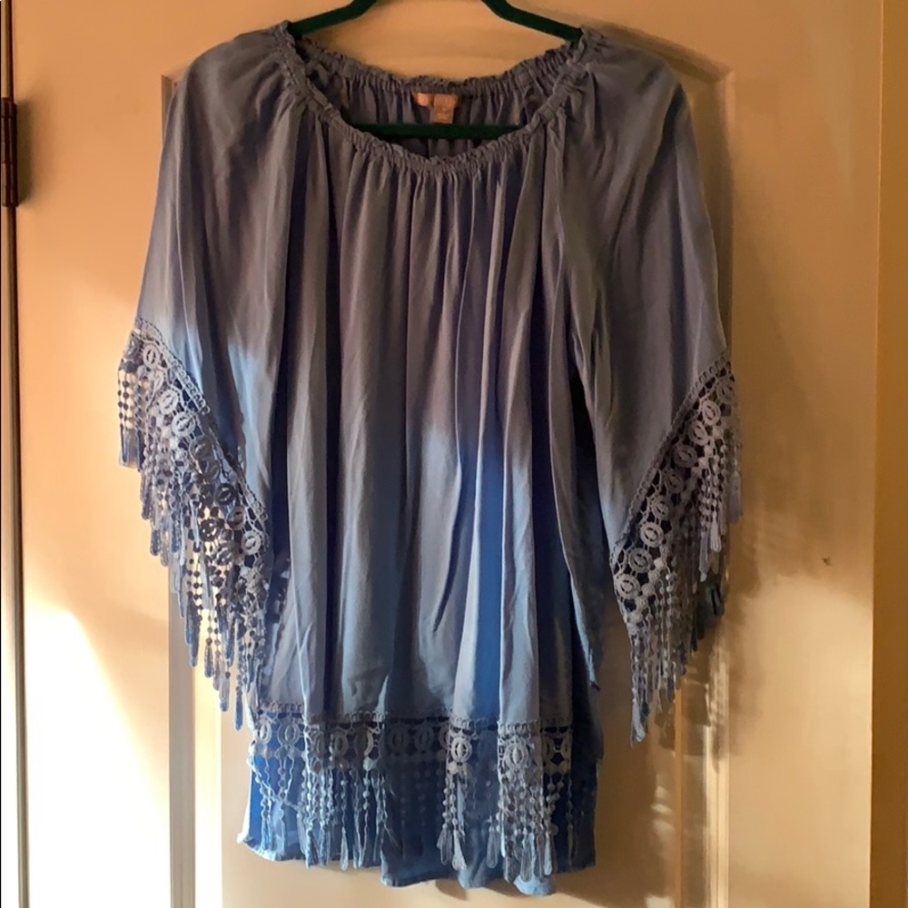 Valerie Stevens top